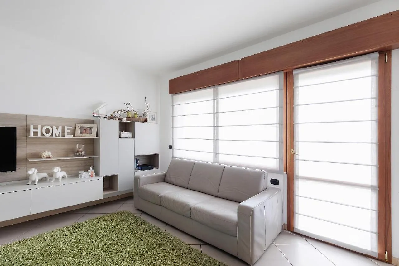 Dani Apartment Garda Lake View Manerba del Garda Italy
