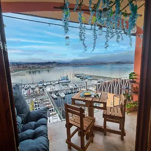Appartamento Pura Vida Apartment, Facing Garda, Manerba del Garda