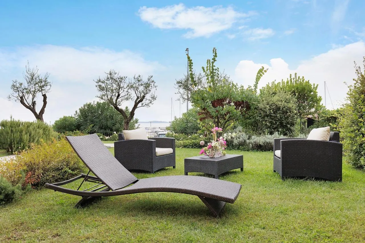 Dani Apartment Garda Lake View Manerba del Garda 0*,  Italy