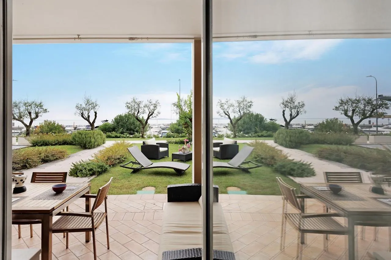 Dani Apartment Garda Lake View Manerba del Garda