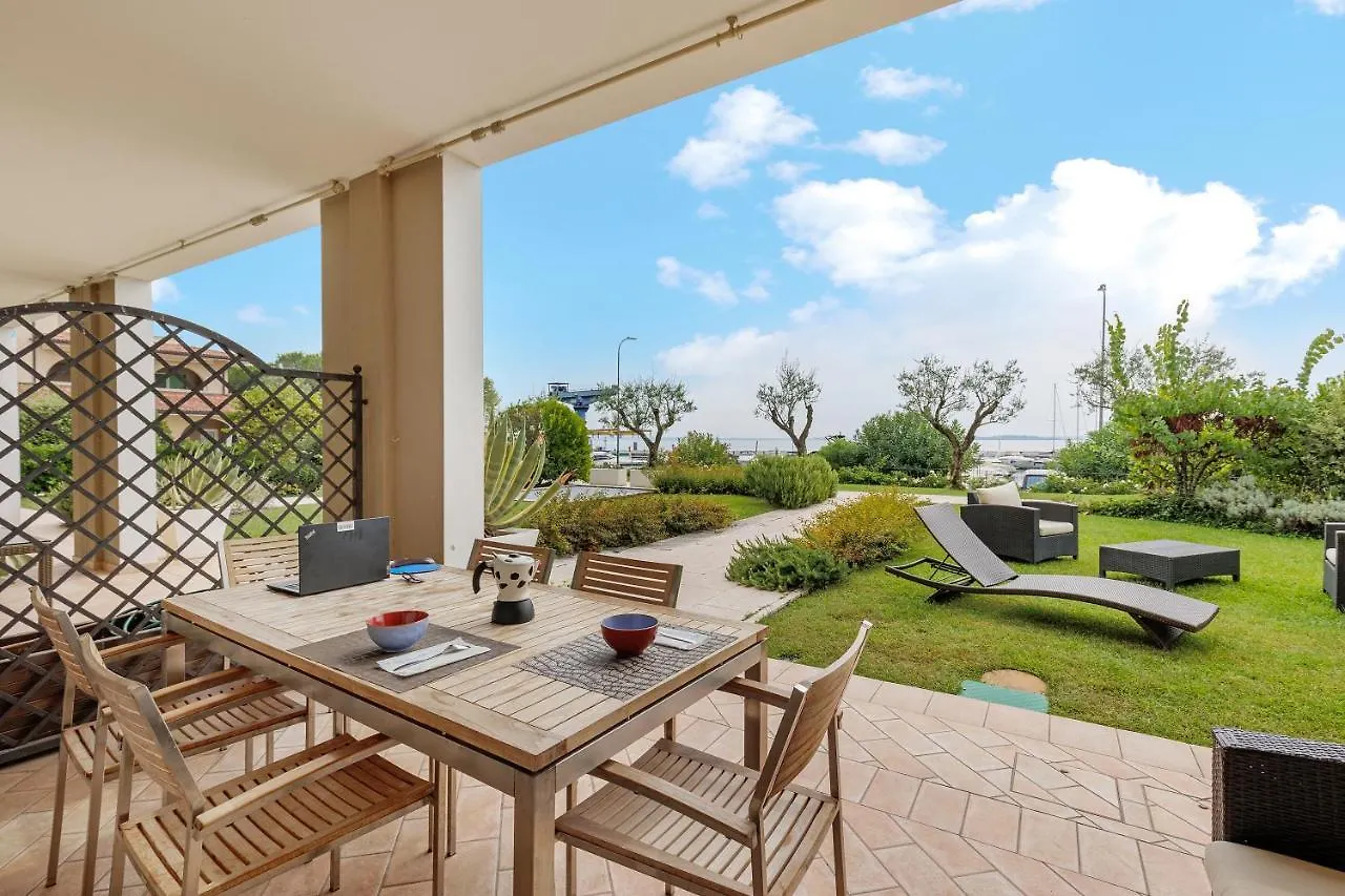 Dani Apartment Garda Lake View Manerba del Garda