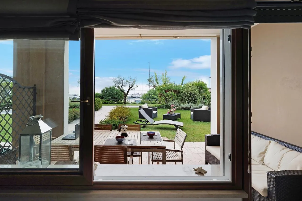 Dani Apartment Garda Lake View Manerba del Garda