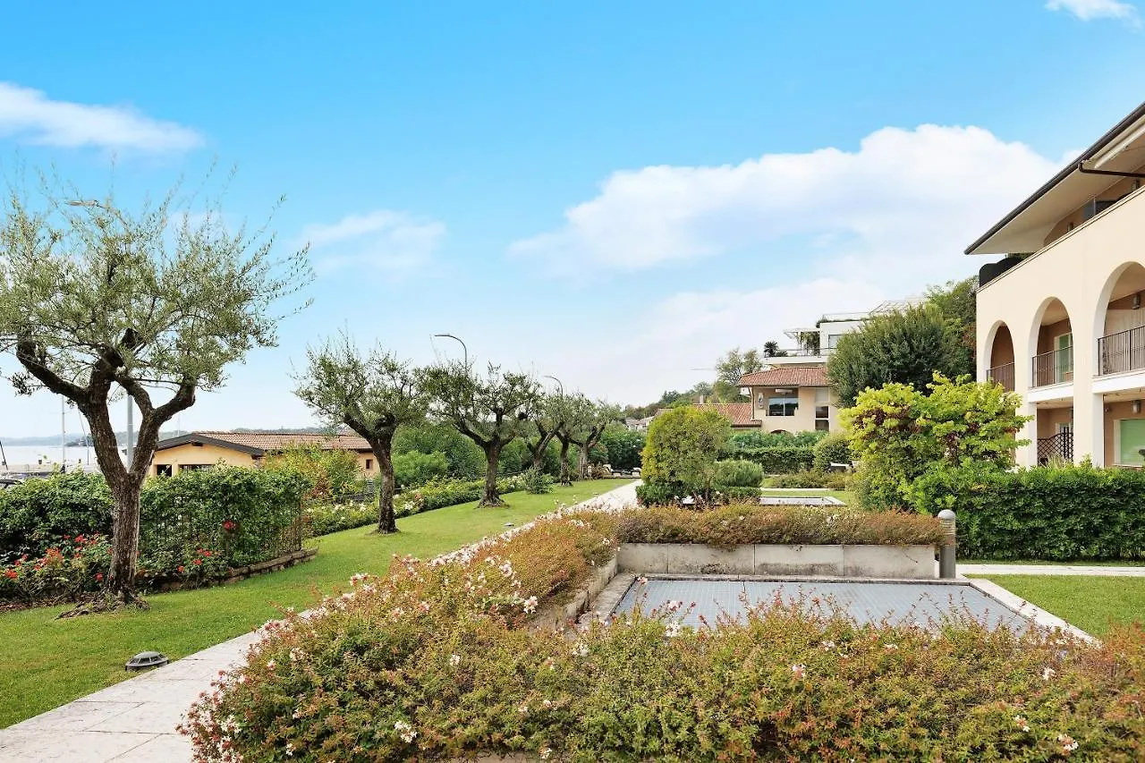 Dani Apartment Garda Lake View Manerba del Garda