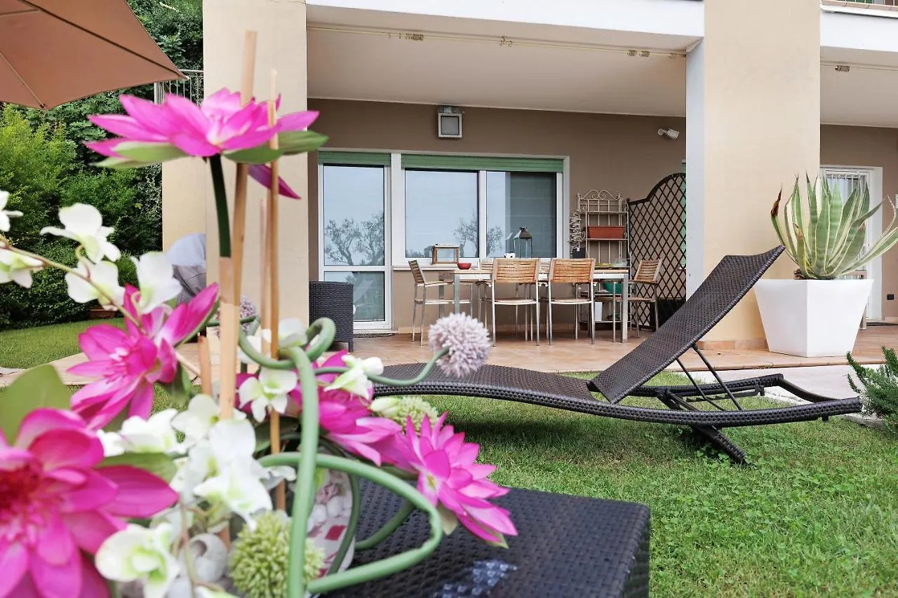Dani Apartment Garda Lake View Manerba del Garda